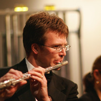 Image thumbnail for pcb-concert2006-014